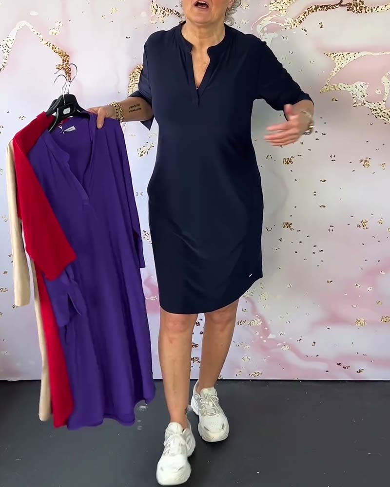 VELIN | Robe Unie à Col en V pour une Élégance Intemporelle