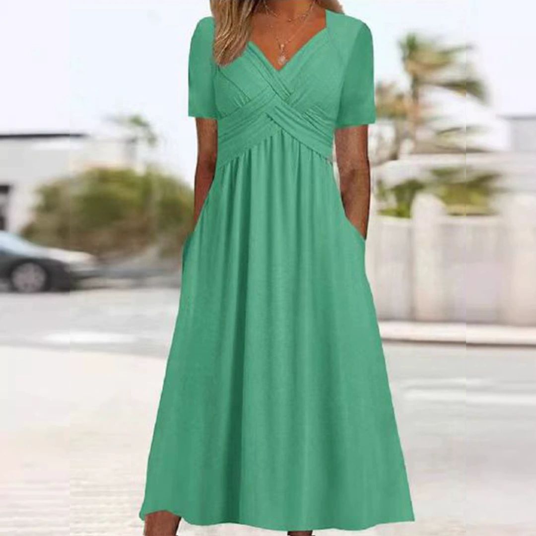ARCTOVIA | Robe de confort élégante avec une silhouette flatteuse