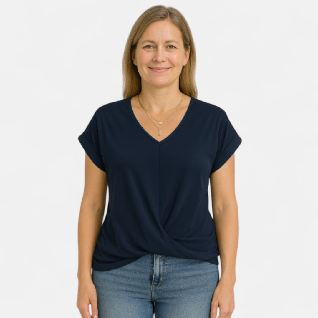EMMA | Chic Casual Twist