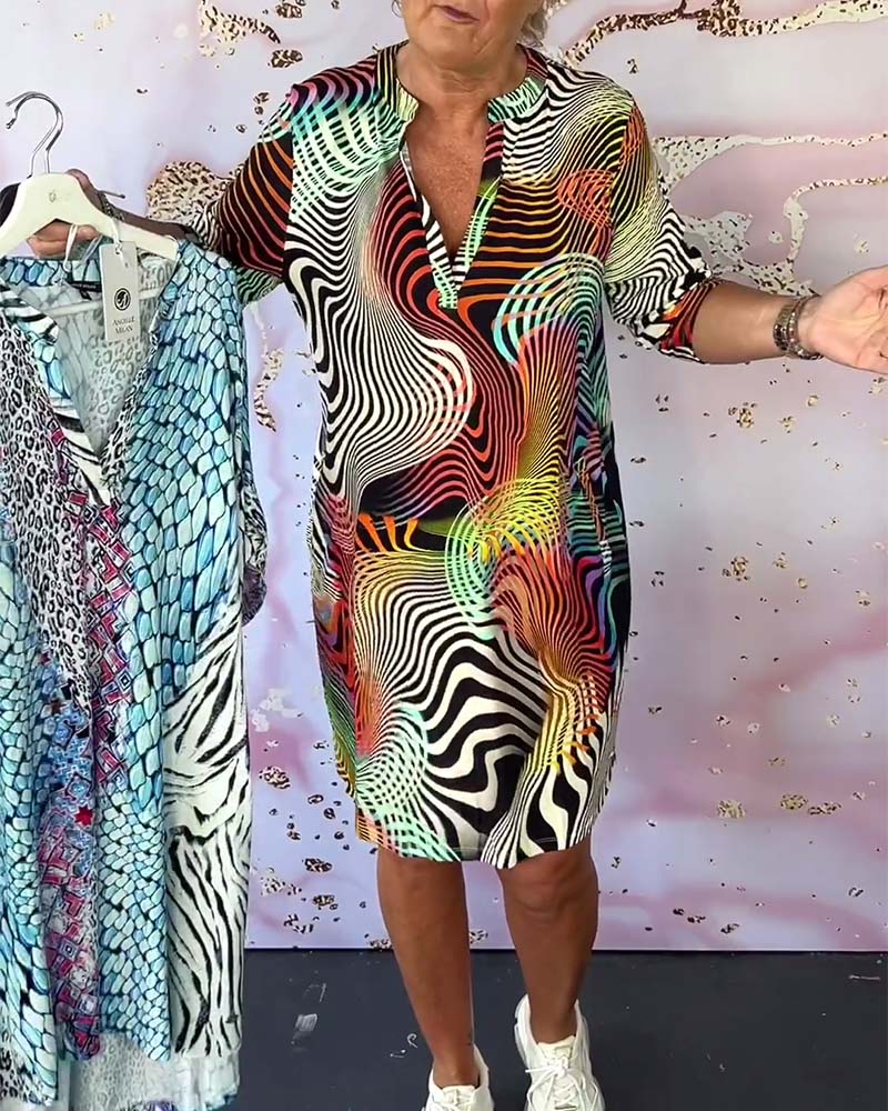 ANNIK™ | Robe colorée à col en V
