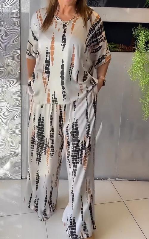 GABY | Costume décontracté deux pièces en satin à col rond