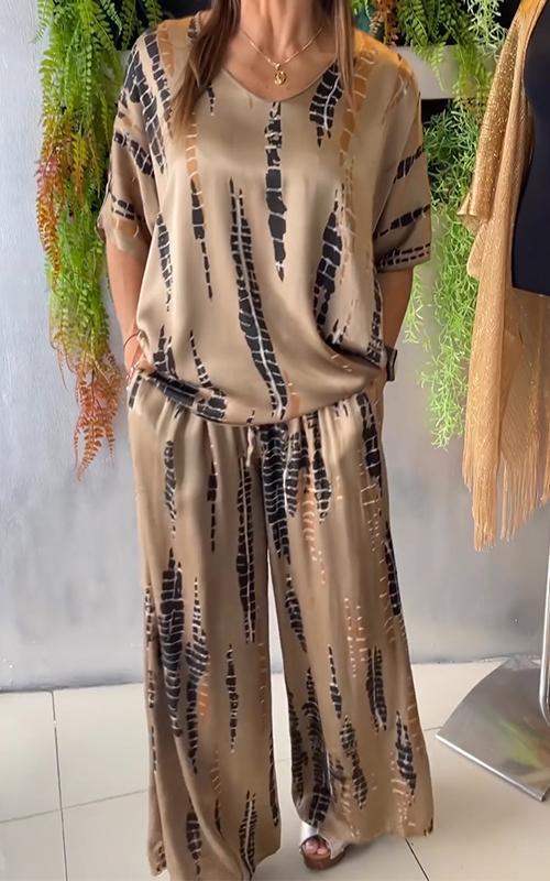 GABY | Costume décontracté deux pièces en satin à col rond