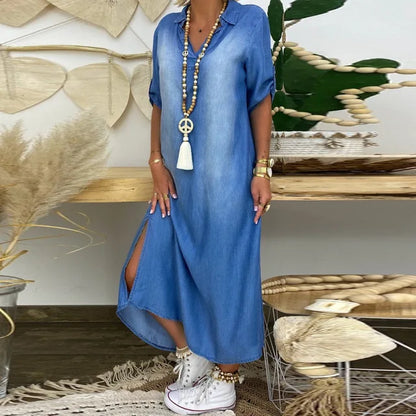 GINA™ | Robe en denim avec fente sur le côté