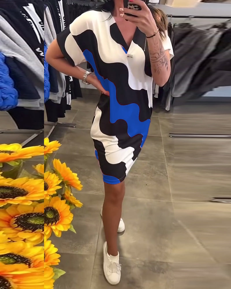 STELLE™ | Robe À Col En V Avec Imprimé Ondulé